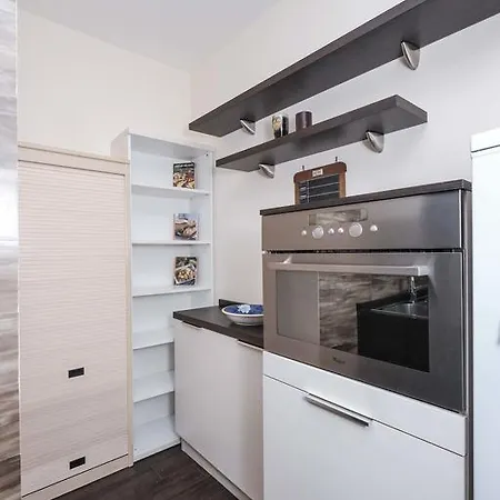 Monteverde 2bdr Family * 罗马