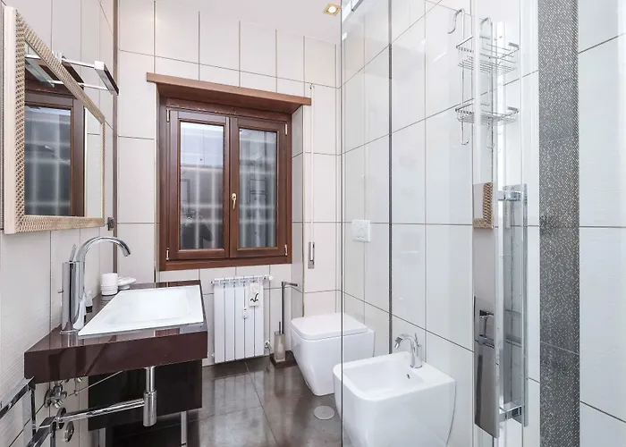 Monteverde 2bdr Family Roma