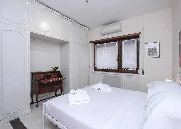 Monteverde 2bdr Family Roma